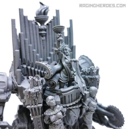 RH: High Preacher Almeriah on War Pulpit