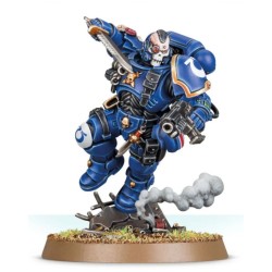 Space Marines: Primaris Lieutenant en armure phobos