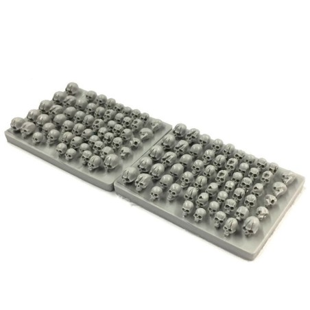 Décor: Crânes Humains en Résine