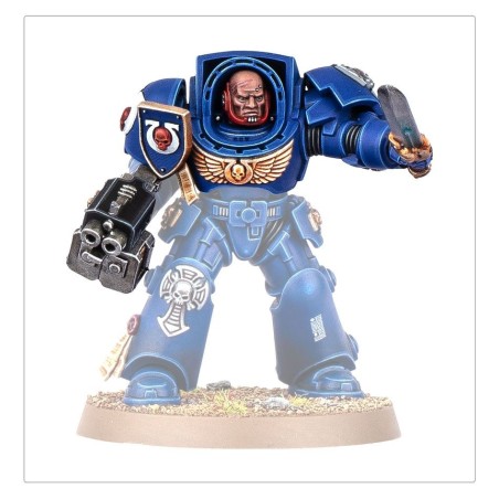 Ultramarines-Ameliorations-et-Decalcomanies